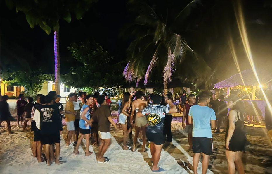 Club de Ticao Beach Resort